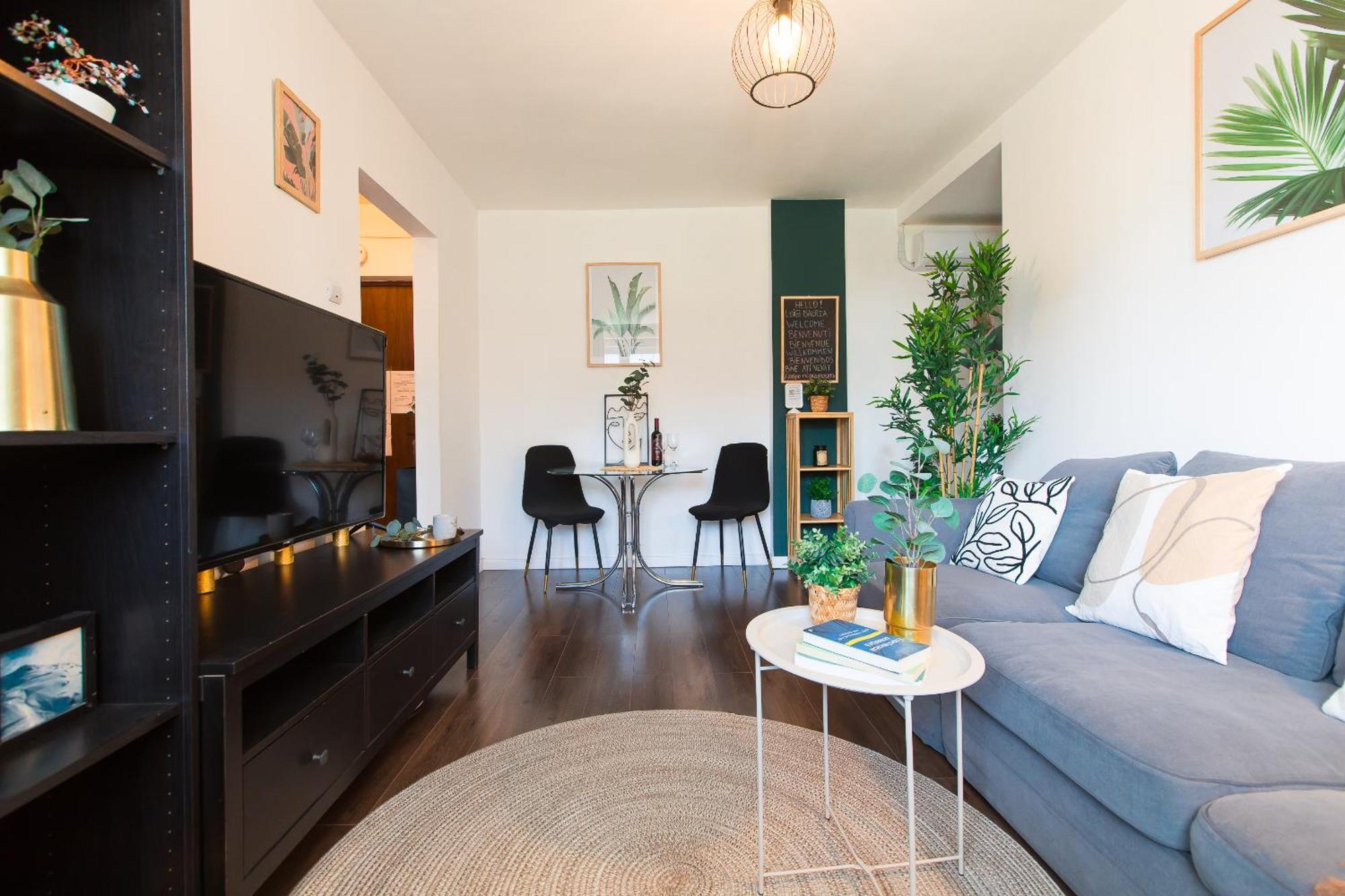 Old Town Apartment With Amazing View From The Balcony Bukarest Exteriör bild